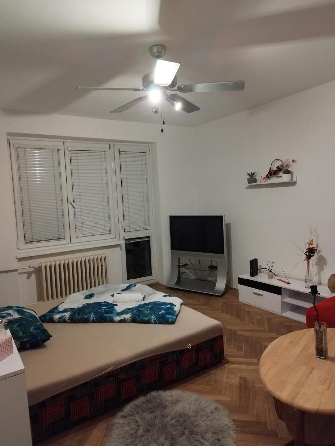 Apartman Mirabella Brno Exterior foto